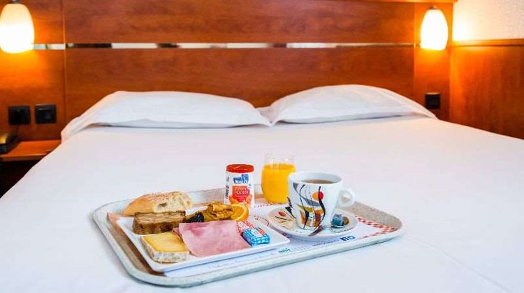 Brit Hotel Rennes St Gregoire Room
