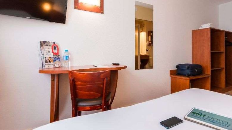 <b>Brit Hotel Rennes St Gregoire Room</b>. Images powered by <a href="https://iceportal.shijigroup.com/" title="IcePortal" target="_blank">IcePortal</a>.