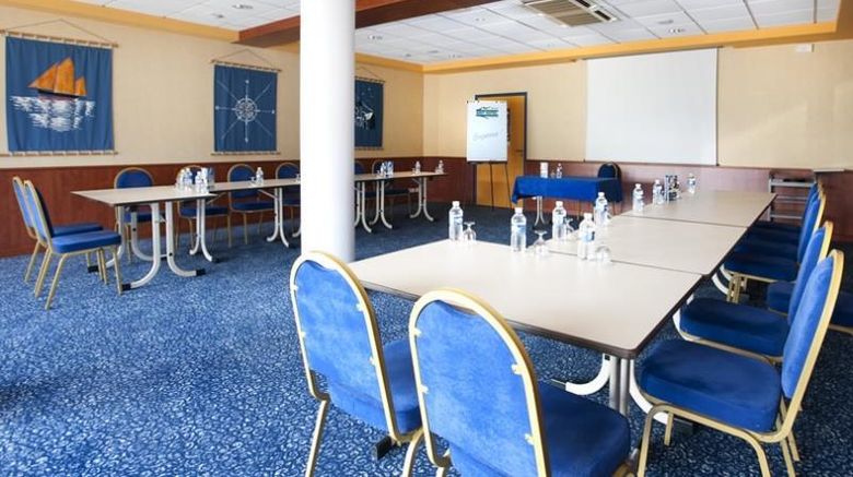 <b>Brit Hotel Saint Malo - Le Transat Meeting</b>. Images powered by <a href="https://iceportal.shijigroup.com/" title="IcePortal" target="_blank">IcePortal</a>.