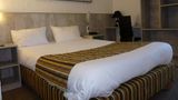 Brit Hotel Bosquet Room