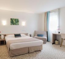 Brit Hotel Alghotel Room