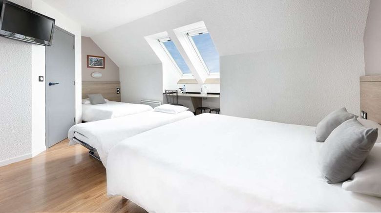 <b>Brit Hotel Iroise Brest Room</b>. Images powered by <a href="https://iceportal.shijigroup.com/" title="IcePortal" target="_blank">IcePortal</a>.