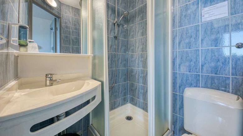 <b>Brit Hotel Iroise Brest Room</b>. Images powered by <a href="https://iceportal.shijigroup.com/" title="IcePortal" target="_blank">IcePortal</a>.