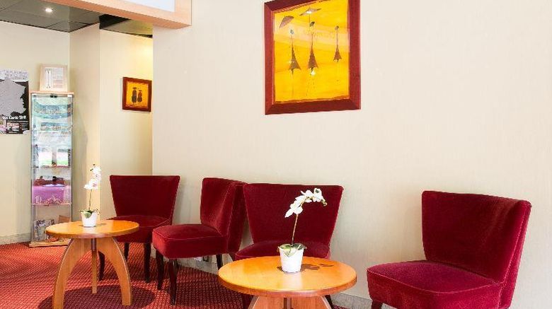 <b>Brit Hotel Bordeaux Airport Le Soretel Lobby</b>. Images powered by <a href="https://iceportal.shijigroup.com/" title="IcePortal" target="_blank">IcePortal</a>.