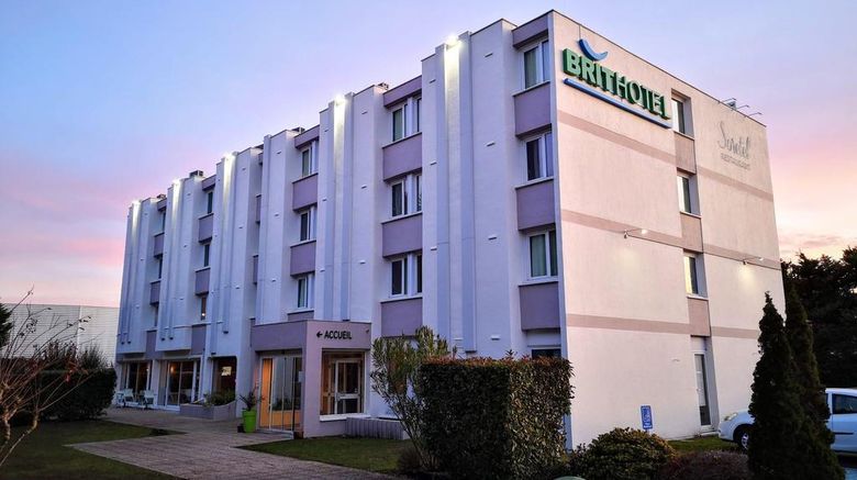 Brit Hotel Bordeaux Airport Le Soretel Exterior. Images powered by <a href="https://iceportal.shijigroup.com" target="_blank" rel="noopener">Ice Portal</a>.