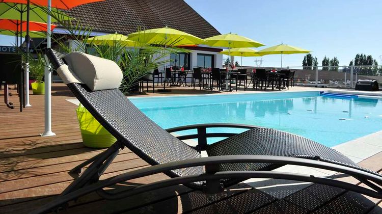 Brit Hotel Hermes Pool