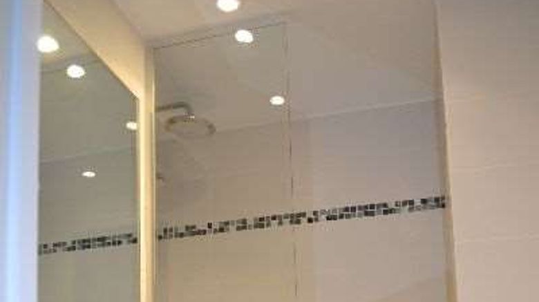 <b>Brit Hotel Pornic Les Alizes Room</b>. Images powered by <a href="https://iceportal.shijigroup.com/" title="IcePortal" target="_blank">IcePortal</a>.