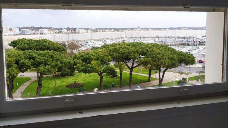 <b>Brit Hotel Hermitage Royan Exterior</b>. Images powered by <a href="https://iceportal.shijigroup.com/" title="IcePortal" target="_blank">IcePortal</a>.