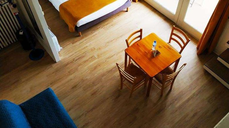 <b>Brit Hotel Hermitage Royan Room</b>. Images powered by <a href="https://iceportal.shijigroup.com/" title="IcePortal" target="_blank">IcePortal</a>.