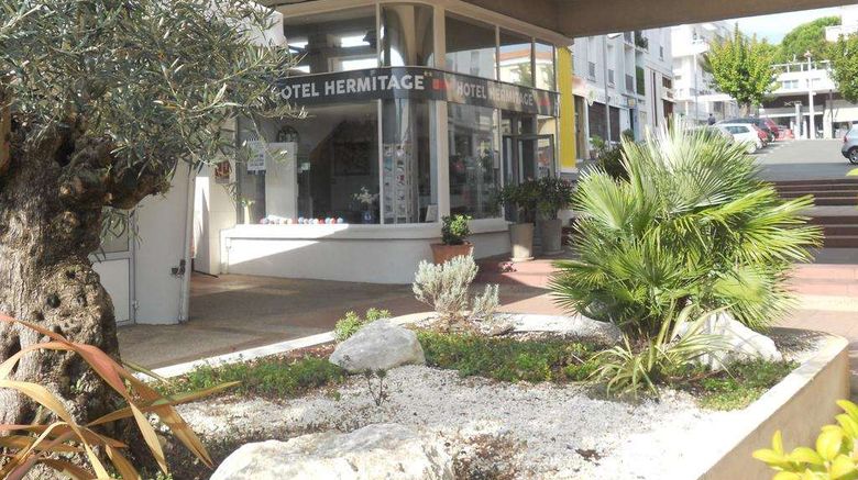 <b>Brit Hotel Hermitage Royan Exterior</b>. Images powered by <a href="https://iceportal.shijigroup.com/" title="IcePortal" target="_blank">IcePortal</a>.