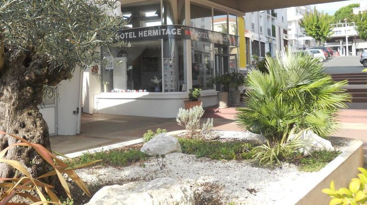 Brit Hotel Hermitage Royan Exterior