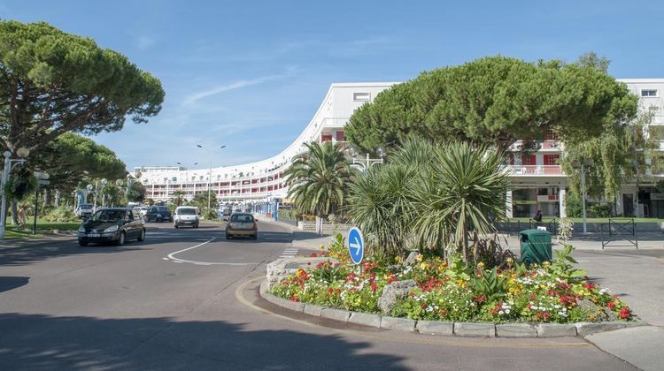 Brit Hotel Hermitage Royan Exterior