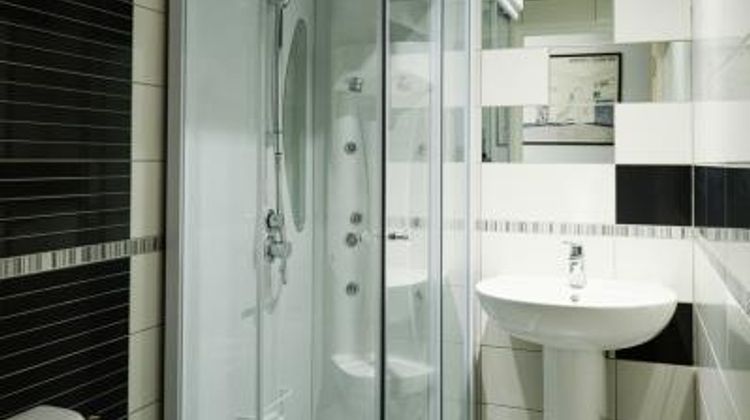 Brit Hotel Le Relais Des 2 Rivieres Room