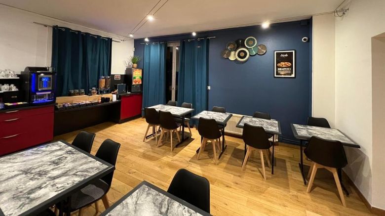 <b>Brit Hotel du Parc - Niort Restaurant</b>. Images powered by <a href="https://iceportal.shijigroup.com/" title="IcePortal" target="_blank">IcePortal</a>.