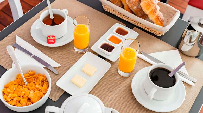 <b>Brit Hotel de Paris Restaurant</b>. Images powered by <a href="https://iceportal.shijigroup.com/" title="IcePortal" target="_blank">IcePortal</a>.