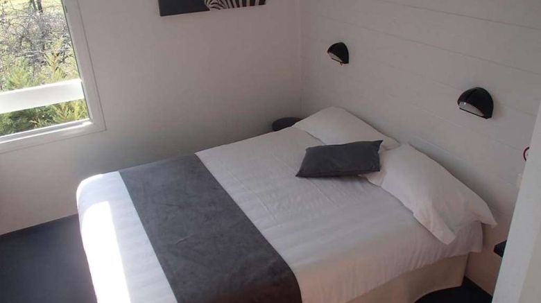 <b>Brit Hotel Albi Room</b>. Images powered by <a href="https://iceportal.shijigroup.com/" title="IcePortal" target="_blank">IcePortal</a>.