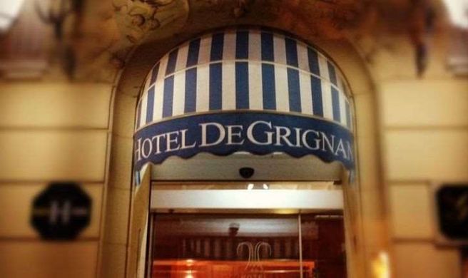 Brit Hotel De Grignan Exterior