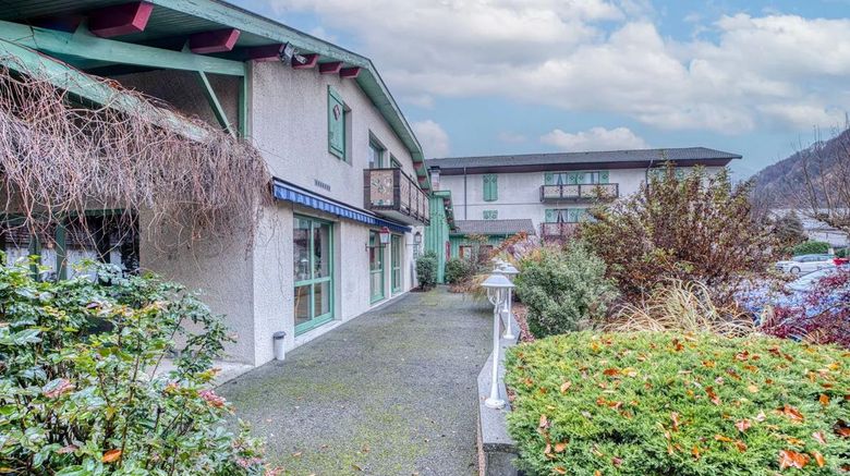 <b>Brit Hotel Florimont Exterior</b>. Images powered by <a href="https://iceportal.shijigroup.com/" title="IcePortal" target="_blank">IcePortal</a>.