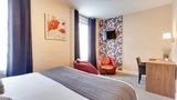 Brit Hotel Le Cygne Room