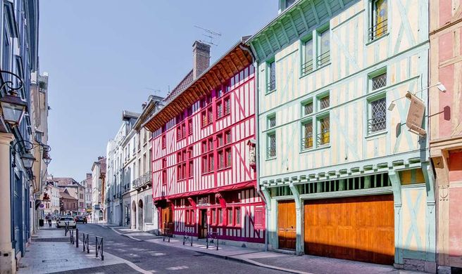 Brit Hotel Les Comtes de Champagne Exterior