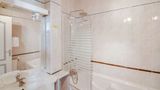 Brit Hotel Les Comtes de Champagne Room