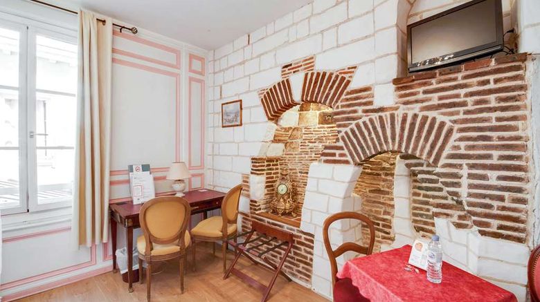 <b>Brit Hotel Les Comtes de Champagne Room</b>. Images powered by <a href="https://iceportal.shijigroup.com/" title="IcePortal" target="_blank">IcePortal</a>.