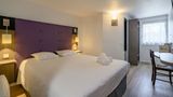 Brit Hotel Reims la Neuvillette Room