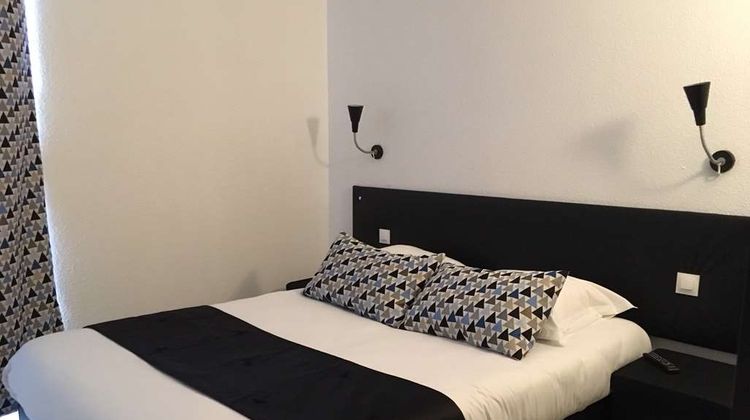 Brit Hotel Salon de Provence Room