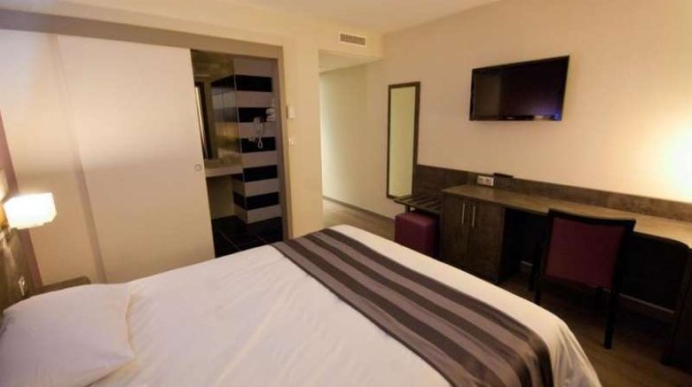 <b>Brit Hotel Saint-Dizier Room</b>. Images powered by <a href="https://iceportal.shijigroup.com/" title="IcePortal" target="_blank">IcePortal</a>.
