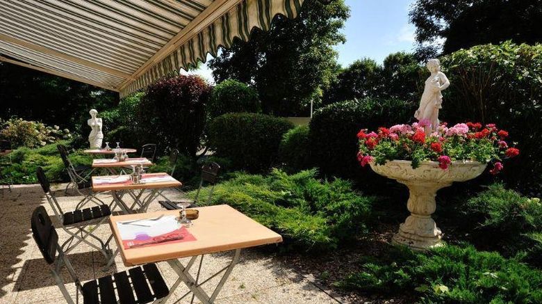 <b>Brit Hotel Nancy Sud Luneville Restaurant</b>. Images powered by <a href="https://iceportal.shijigroup.com/" title="IcePortal" target="_blank">IcePortal</a>.