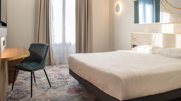 Brit Hotel Cahors - Le France Room