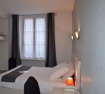 Hotel Du Dauphin Room