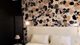 Brit Hotel Marseille Aeroport Room