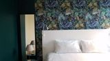 Brit Hotel Marseille Aeroport Room
