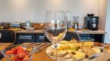 <b>Brit Hotel de l'Hippodrome Restaurant</b>. Images powered by <a href="https://iceportal.shijigroup.com/" title="IcePortal" target="_blank">IcePortal</a>.