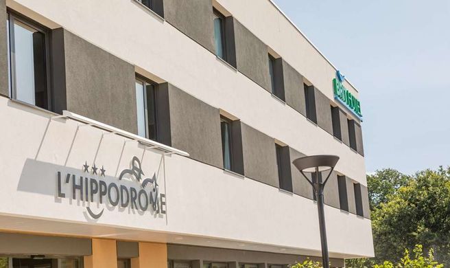 Brit Hotel de l'Hippodrome Exterior