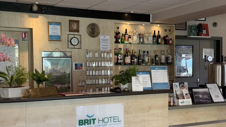 Brit Hotel Besancon L'Horloge Lobby