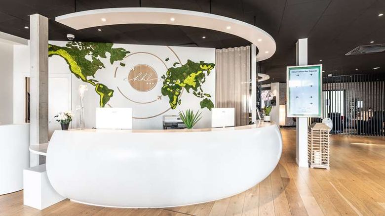 <b>Brit Hotel Ker Lann Aeroport Lobby</b>. Images powered by <a href="https://iceportal.shijigroup.com/" title="IcePortal" target="_blank">IcePortal</a>.