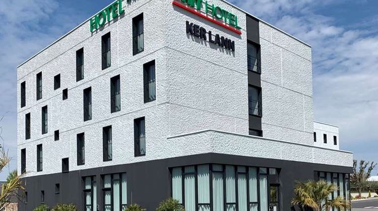 Brit Hotel Ker Lann Aeroport Exterior