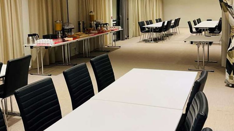 Brit Hotel Ker Lann Aeroport Meeting