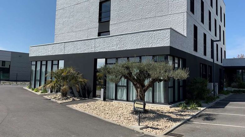 <b>Brit Hotel Ker Lann Aeroport Exterior</b>. Images powered by <a href="https://iceportal.shijigroup.com/" title="IcePortal" target="_blank">IcePortal</a>.