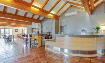 Brit Hotel Confort Castres