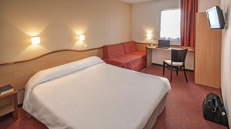 <b>Brit Hotel Montauban Room</b>. Images powered by <a href="https://iceportal.shijigroup.com/" title="IcePortal" target="_blank">IcePortal</a>.