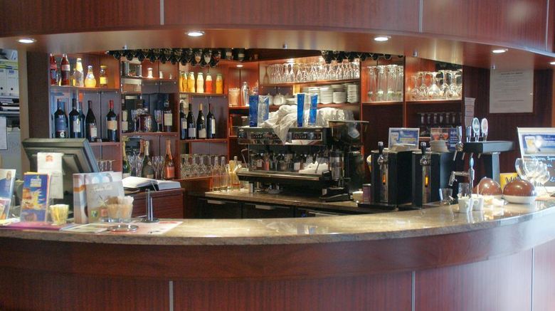 <b>Brit Hotel Montauban Restaurant</b>. Images powered by <a href="https://iceportal.shijigroup.com/" title="IcePortal" target="_blank">IcePortal</a>.