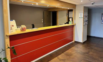 Brit Hotel Montauban