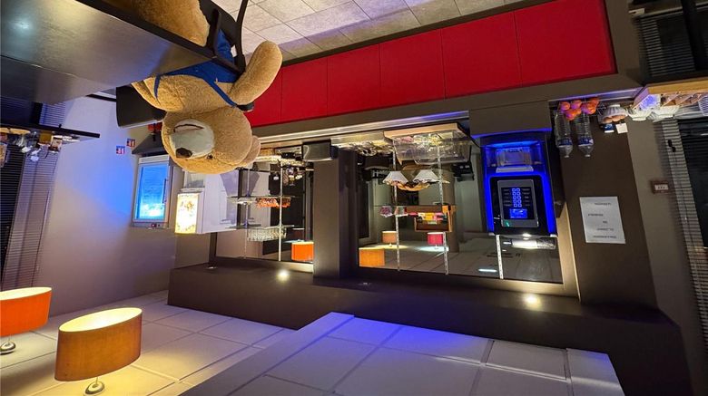 <b>Brit Hotel Confort Villeneuve Sur Lot Restaurant</b>. Images powered by <a href="https://iceportal.shijigroup.com/" title="IcePortal" target="_blank">IcePortal</a>.