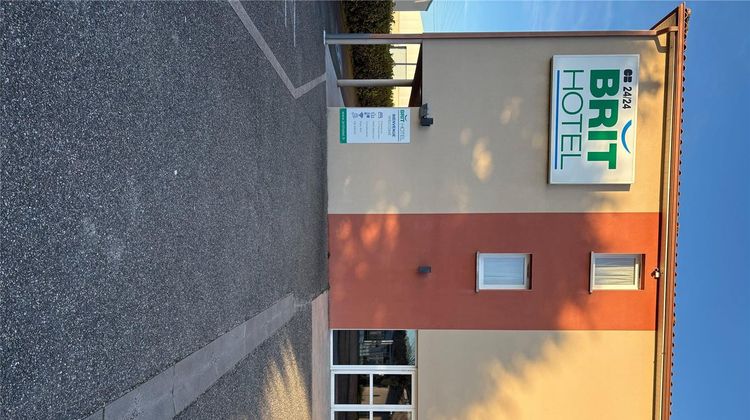 Brit Hotel Confort Villeneuve Sur Lot Exterior