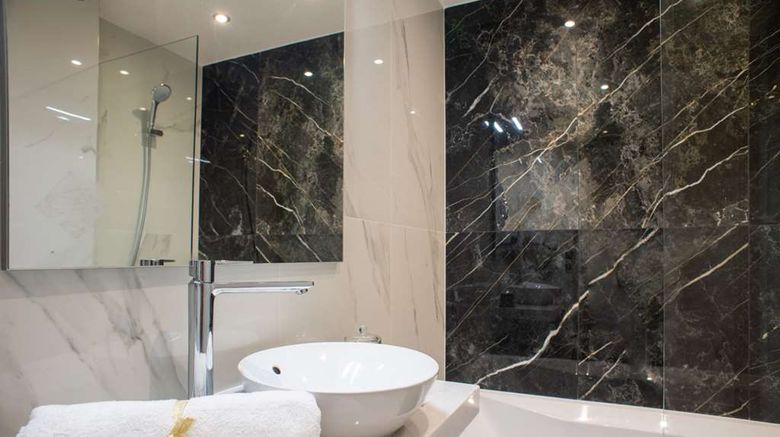 <b>Brit Hotel Paris Orly Rungis Room</b>. Images powered by <a href="https://iceportal.shijigroup.com/" title="IcePortal" target="_blank">IcePortal</a>.