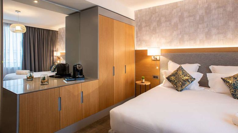 <b>Brit Hotel Paris Orly Rungis Room</b>. Images powered by <a href="https://iceportal.shijigroup.com/" title="IcePortal" target="_blank">IcePortal</a>.