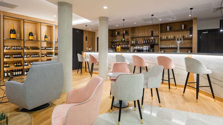 <b>Brit Hotel Paris Orly Rungis Restaurant</b>. Images powered by <a href="https://iceportal.shijigroup.com/" title="IcePortal" target="_blank">IcePortal</a>.